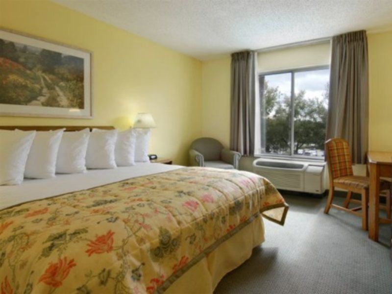 Quality Inn Orlando Near International Drive Williamsburg Eksteriør bilde